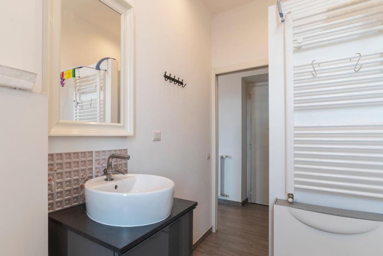 San Lorenzo Functional Flat روما المظهر الخارجي الصورة